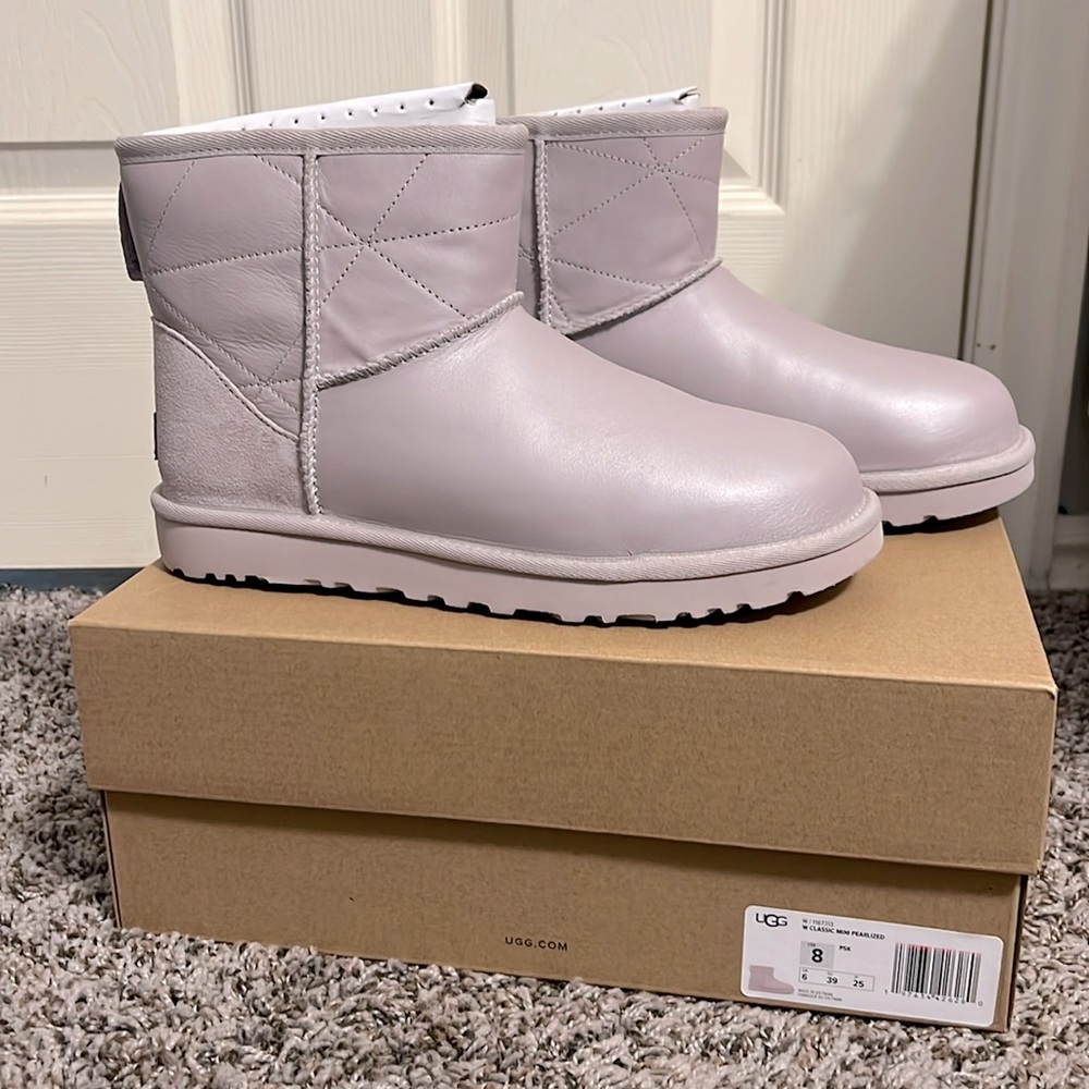 Ugg Classic Mini Pearlized Boot